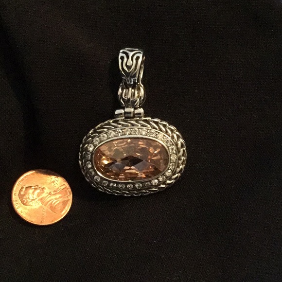 Amber color pendent, large - Picture 1 of 2